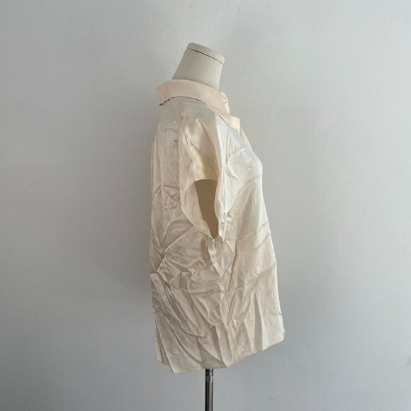 Vince 100% Silk Button Down Blouse | Beige Champagne Satin | Women’s Size Medium - Picture 2 of 6